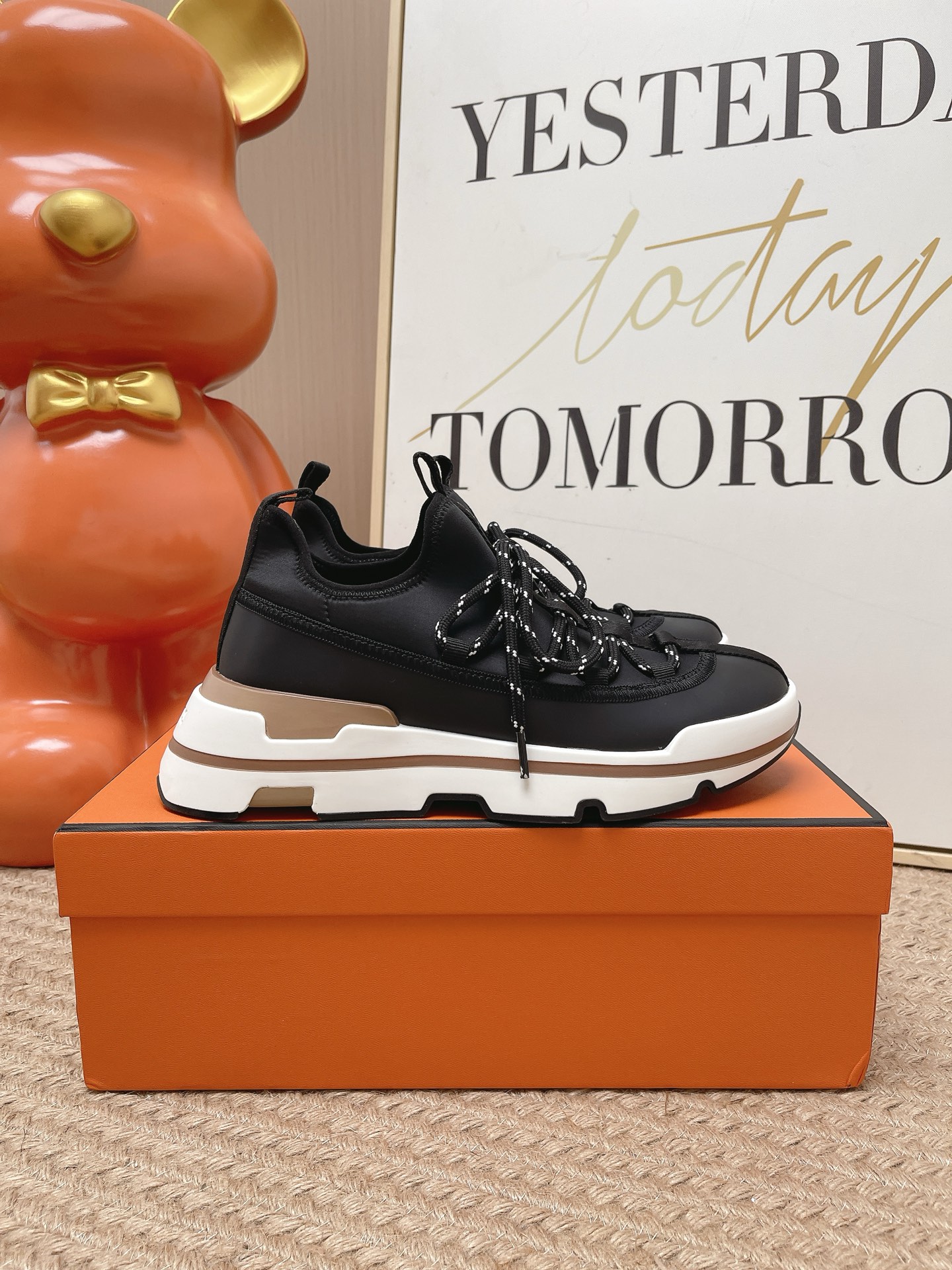 Hermes Sneakers