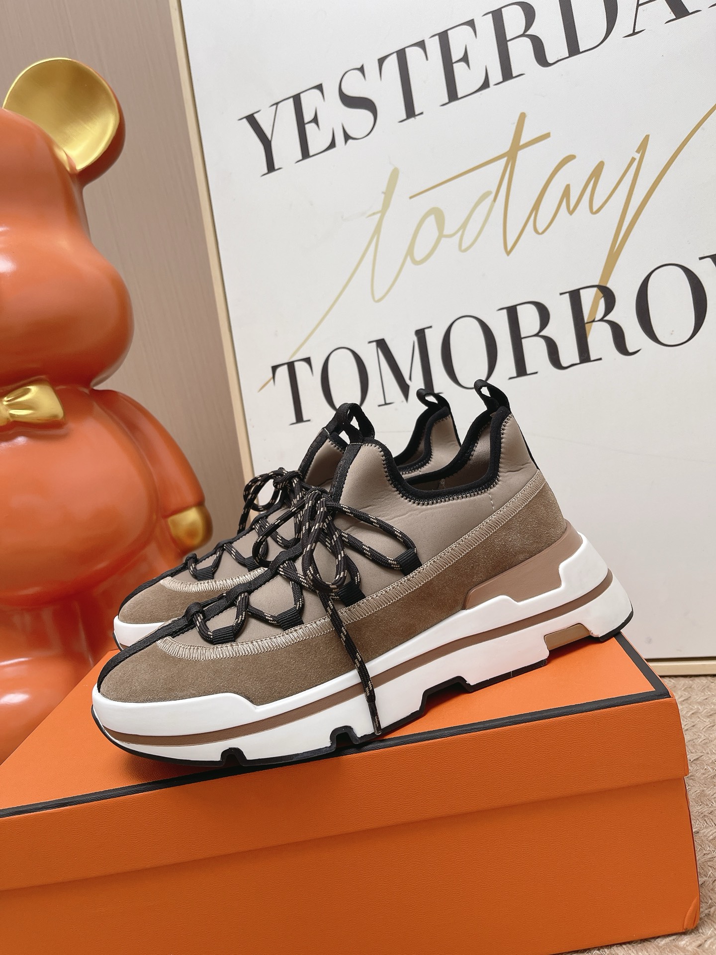 Hermes Sneakers