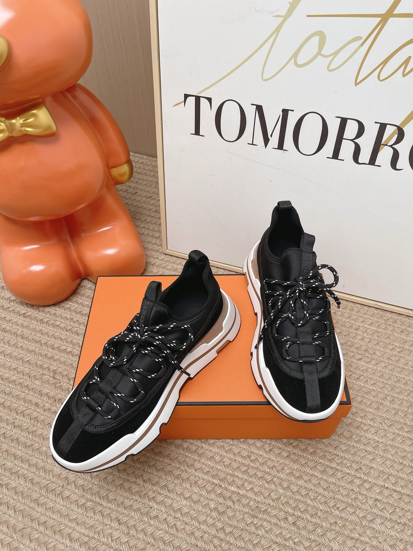 Hermes Sneakers