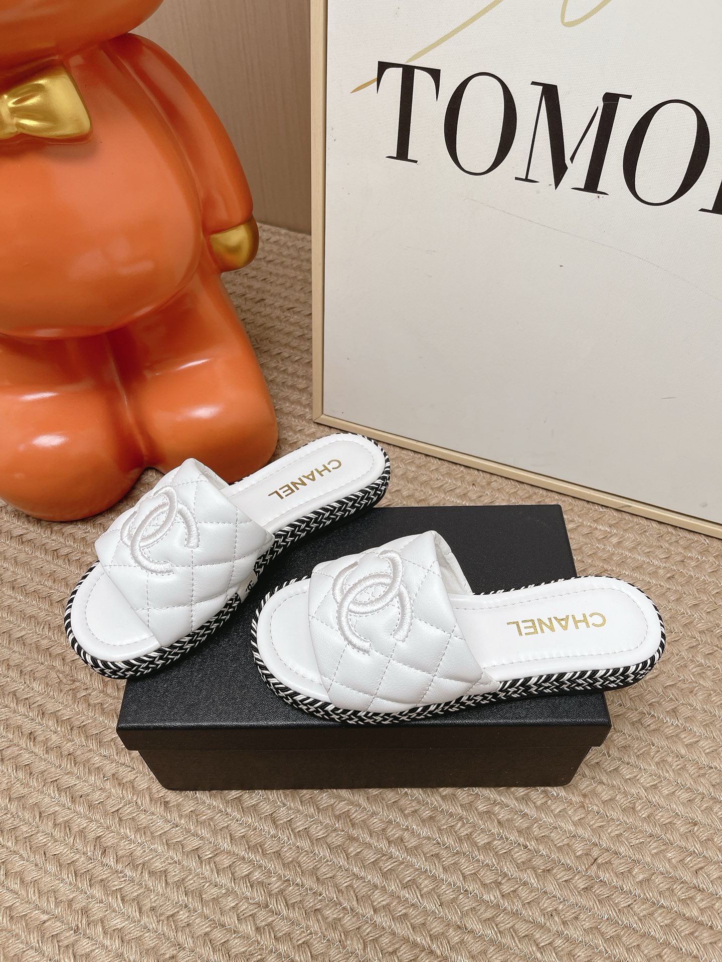 Chanel Slides