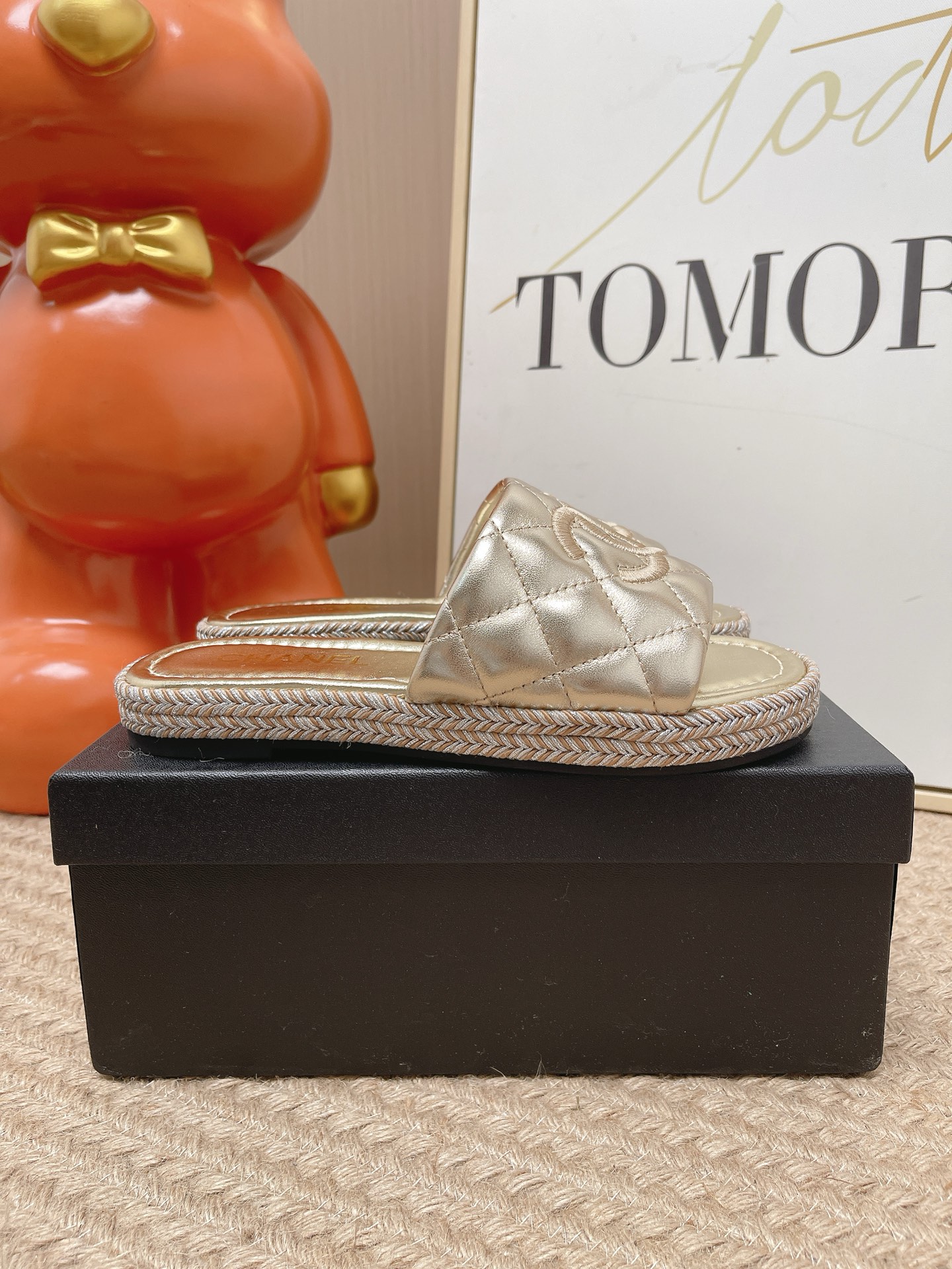 Chanel Slides