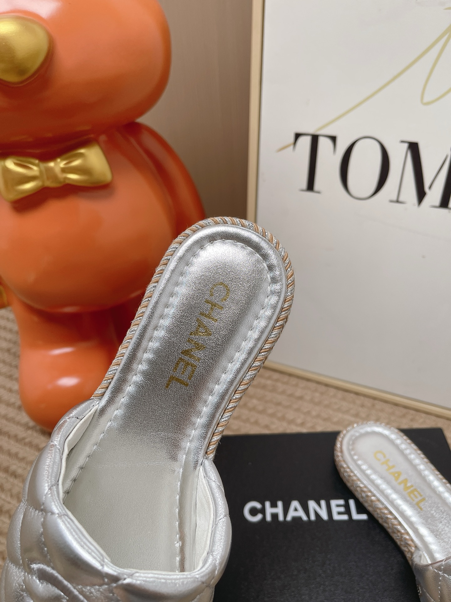 Chanel Slides