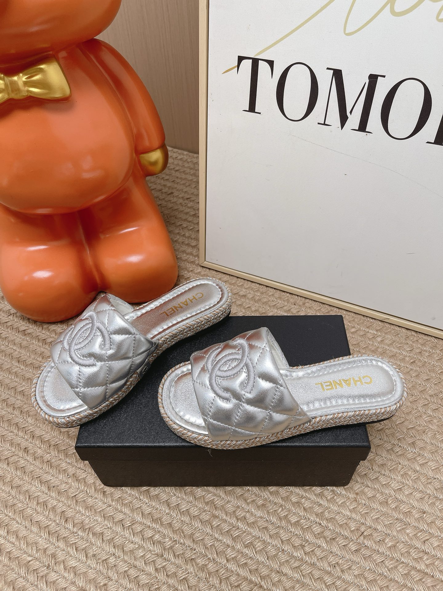 Chanel Slides