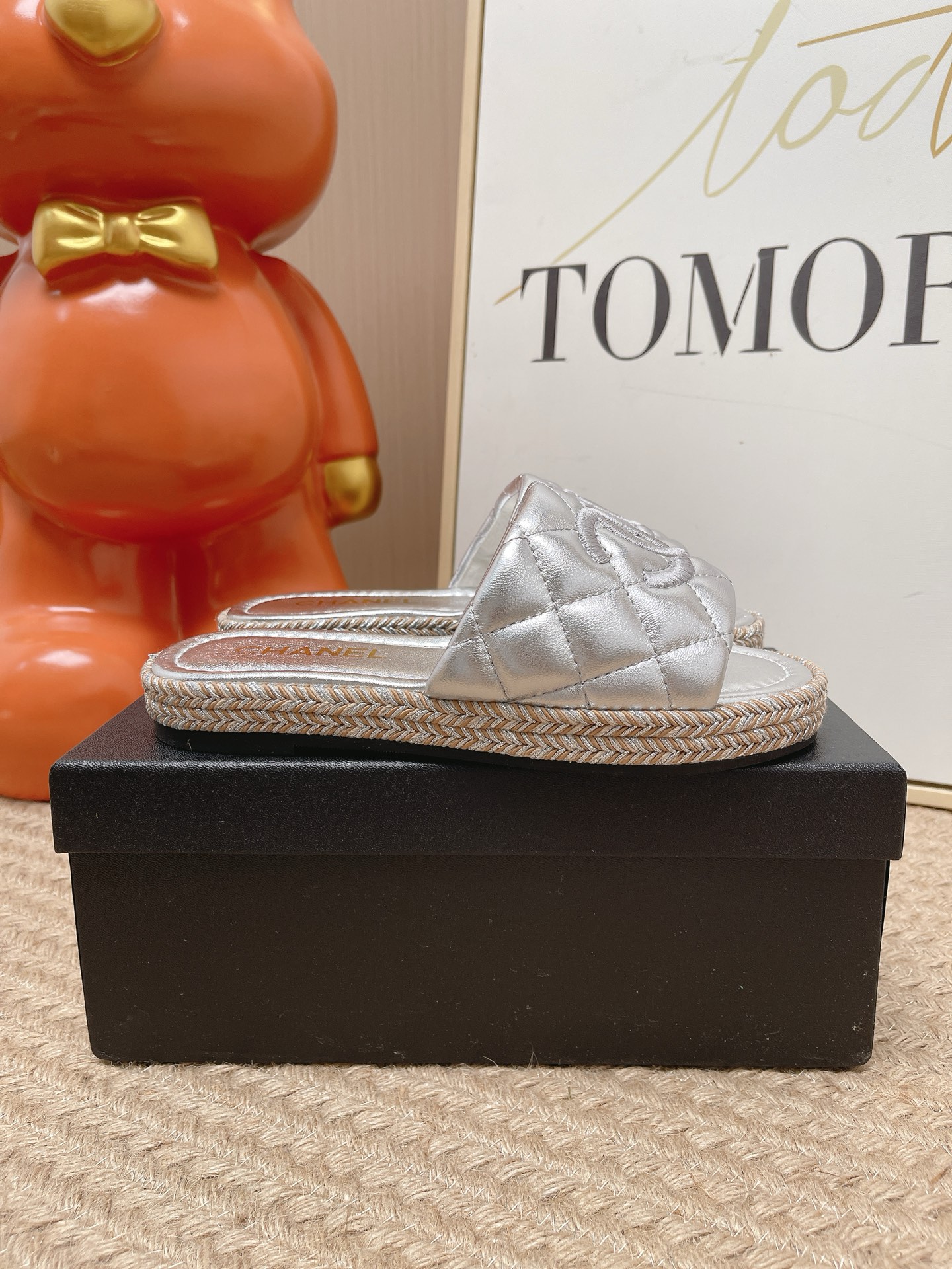 Chanel Slides