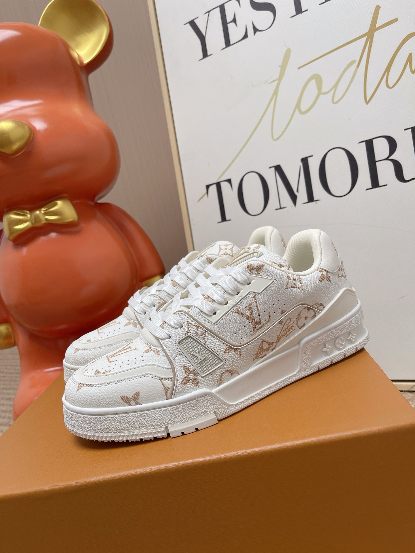 Louis Vuitton Sneakers