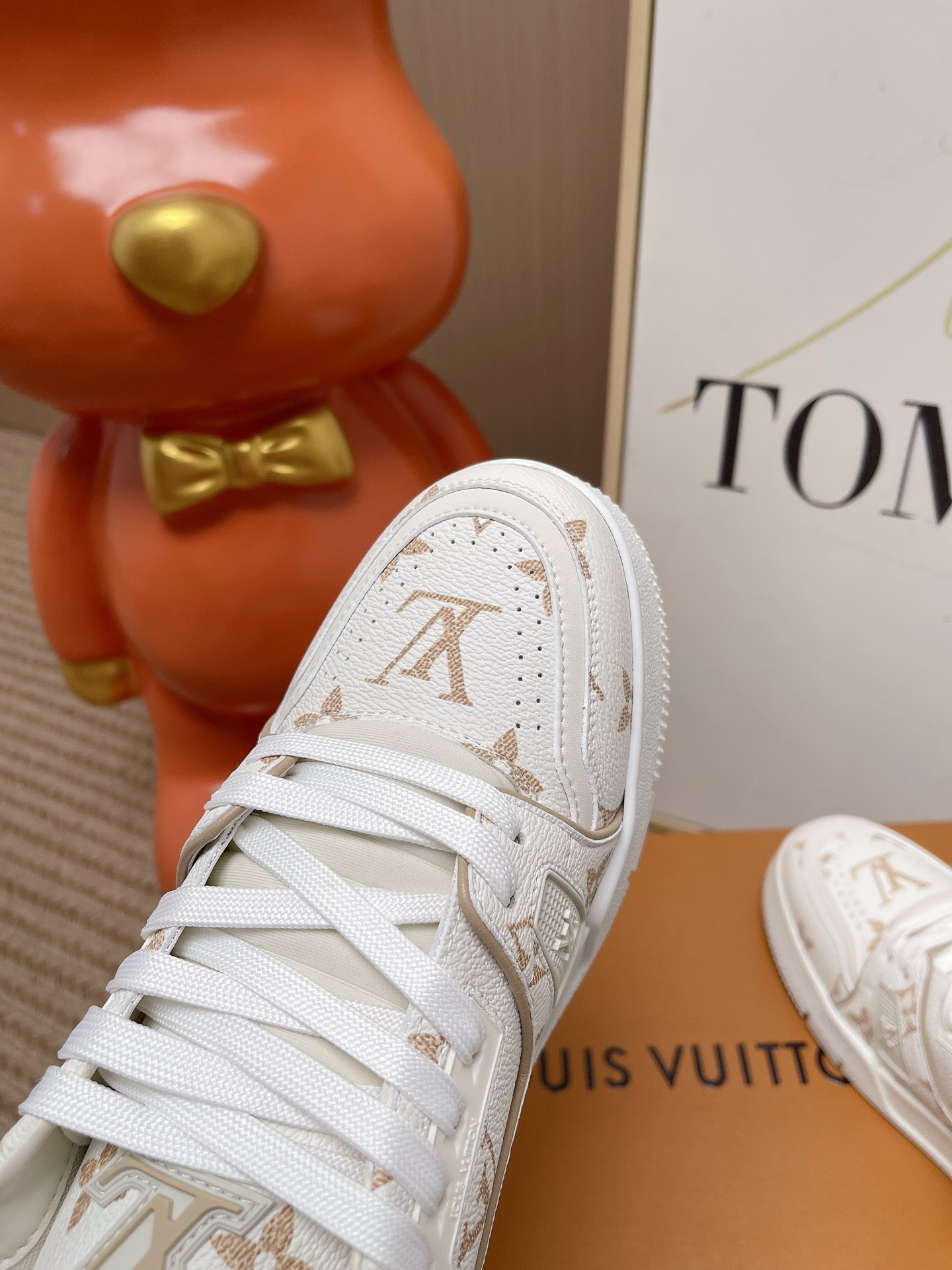 Louis Vuitton Sneakers
