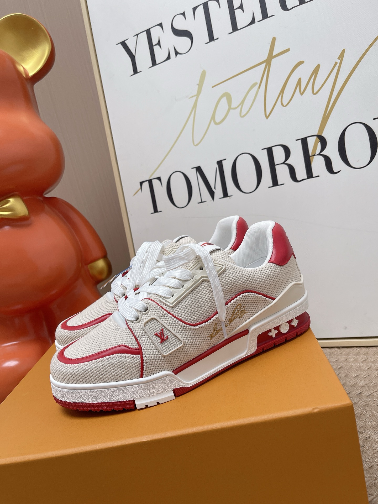 Louis Vuitton Sneakers
