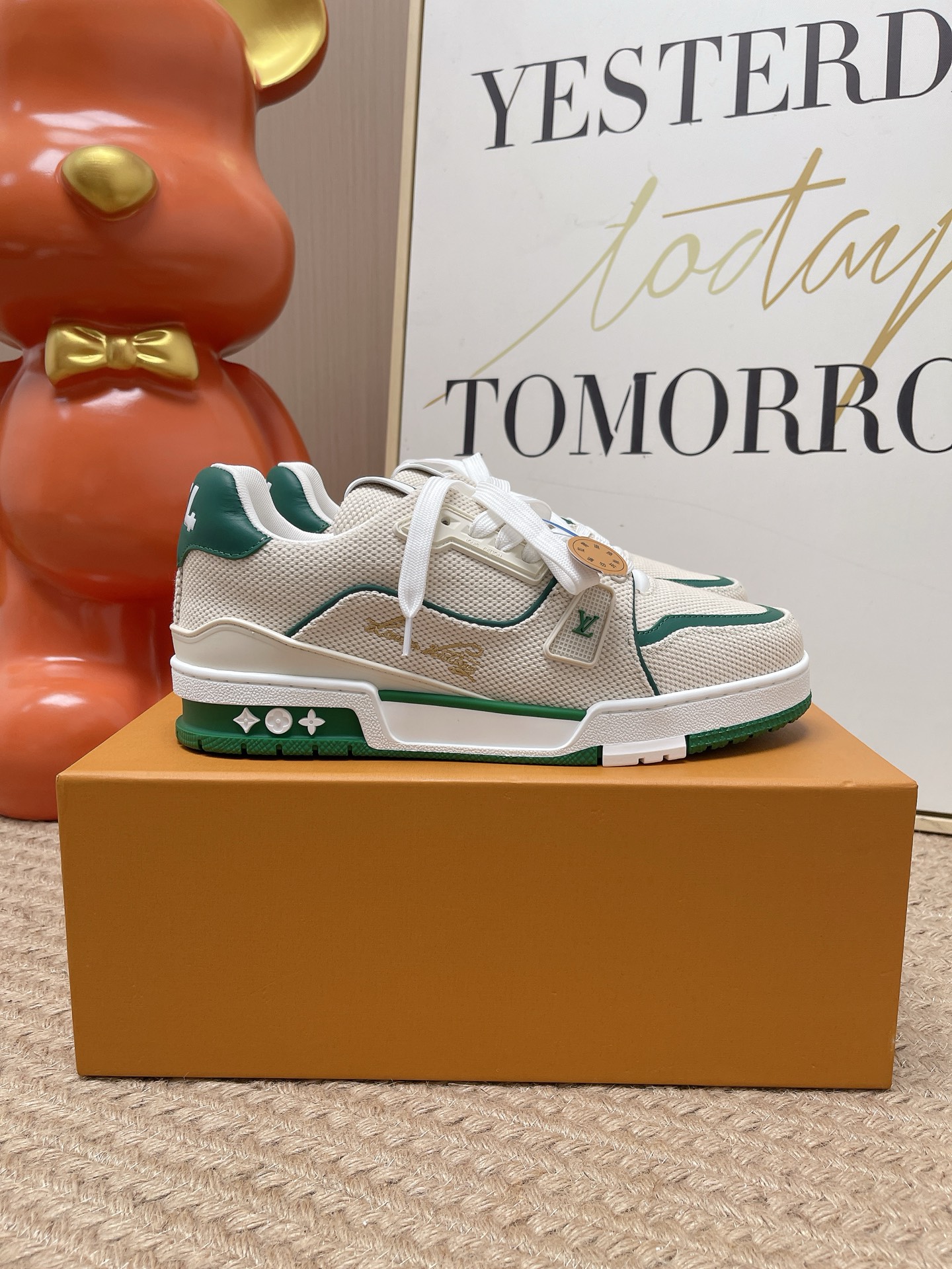 Louis Vuitton Sneakers