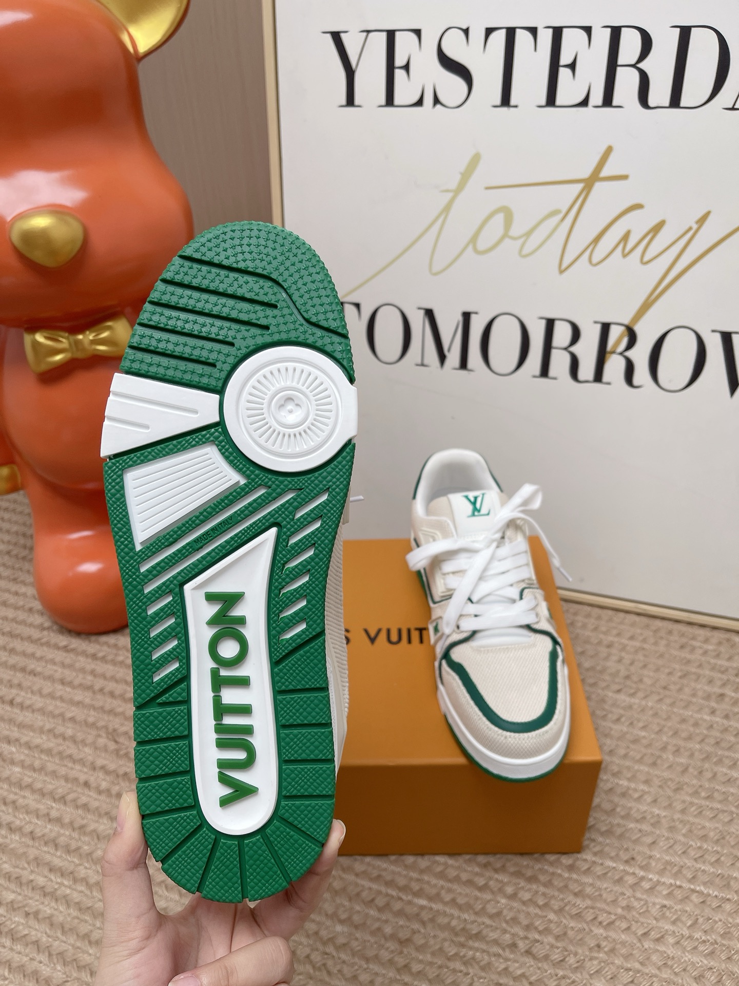 Louis Vuitton Sneakers