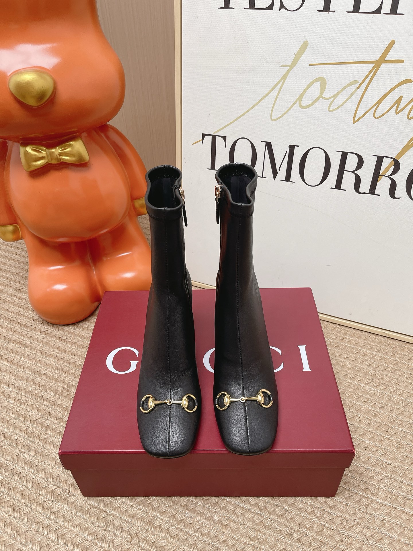 Gucci women's shoes Top version: