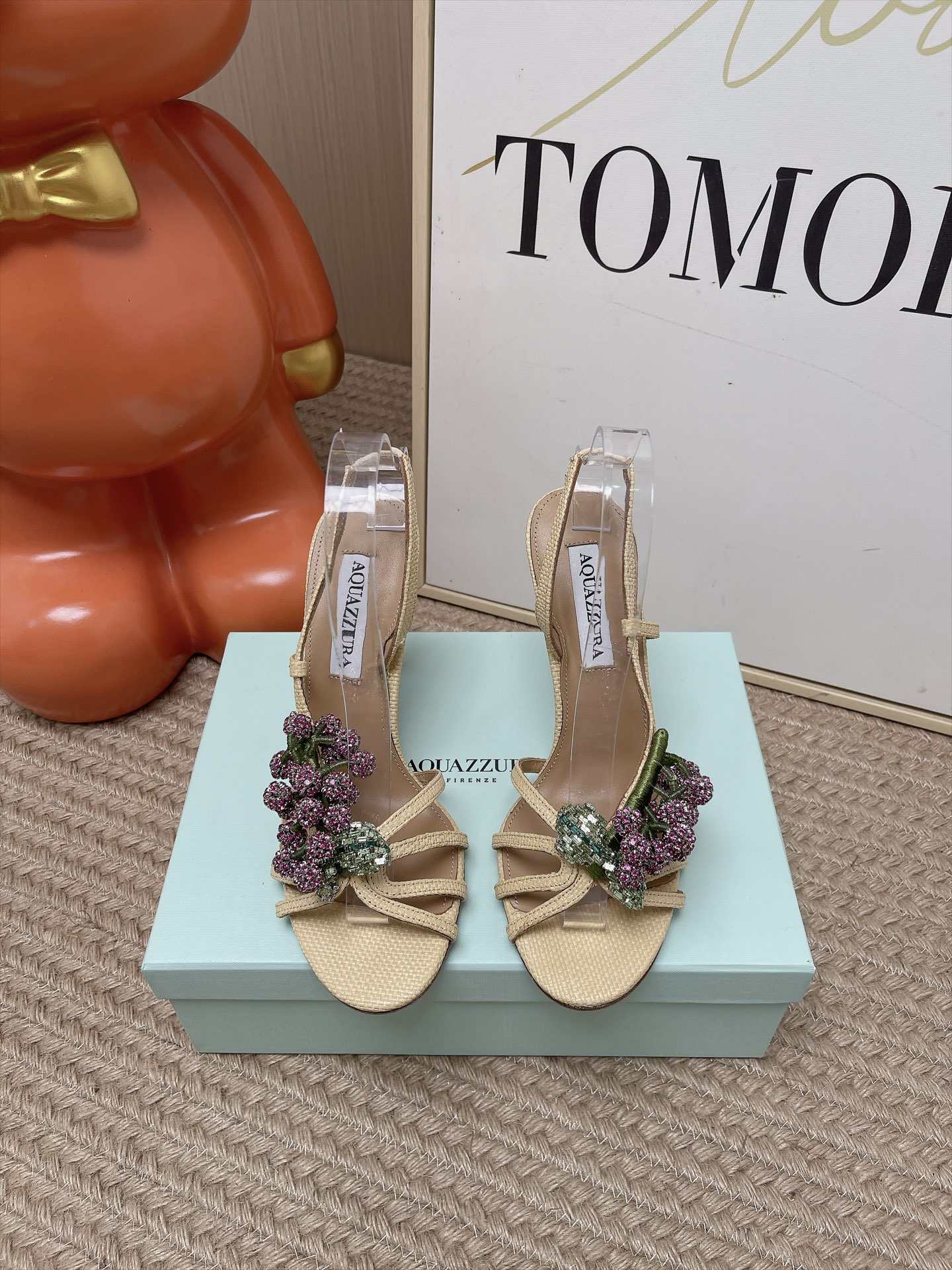 Женские туфли AQUAZZURA с кристаллами