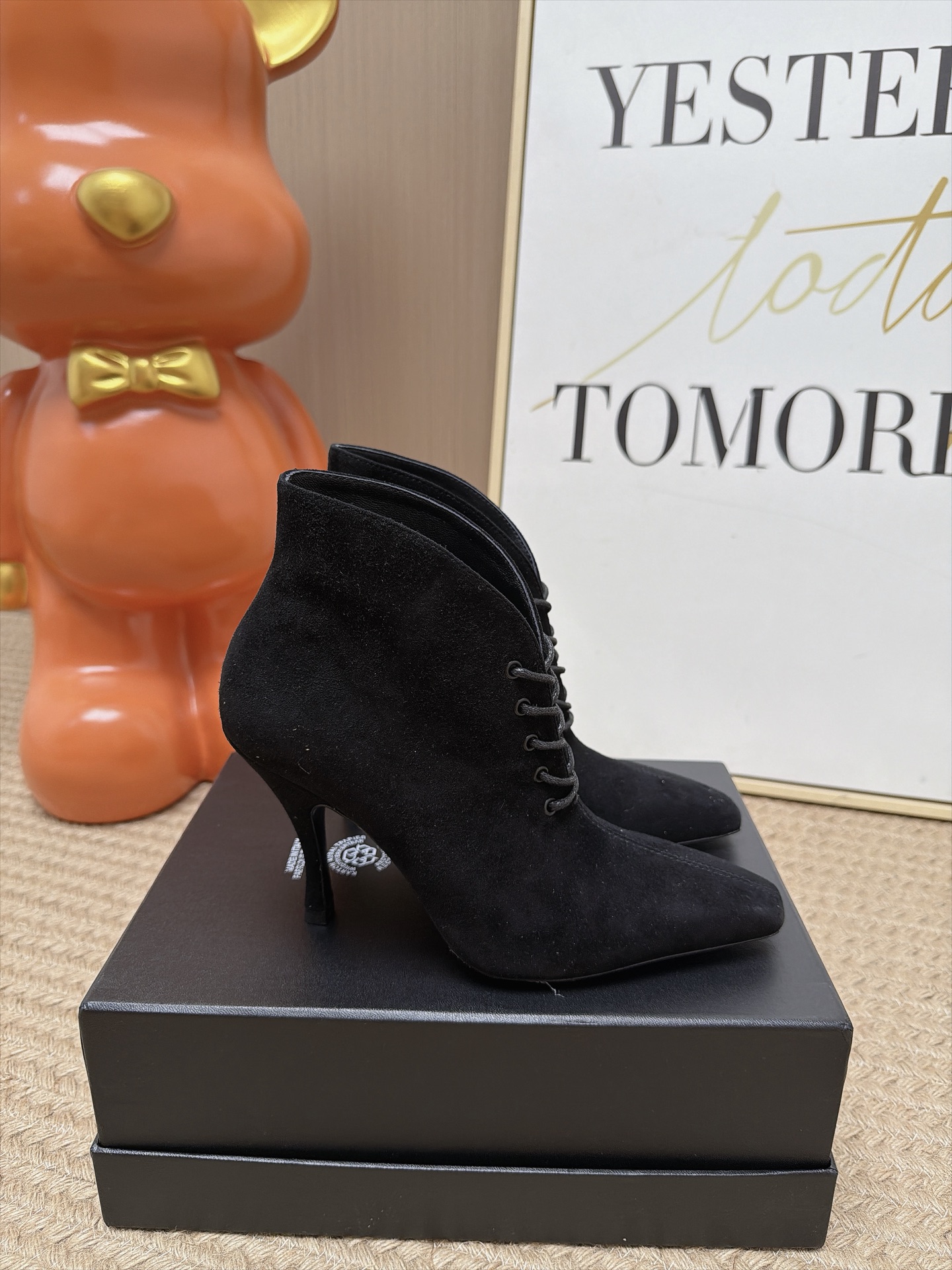 Женские ботильоны Alaia черного цвета Alaïa