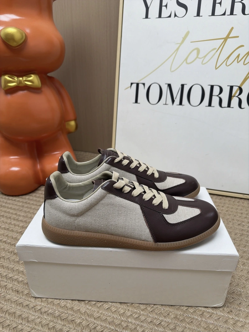 Женские кроссовки Maison Margiela MM6