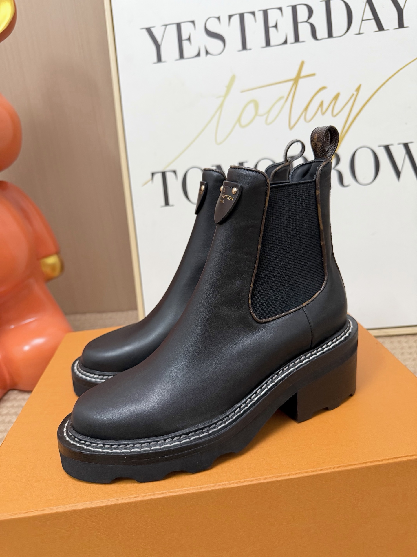Louis Vuitton Black Heeled Chelsea Boots