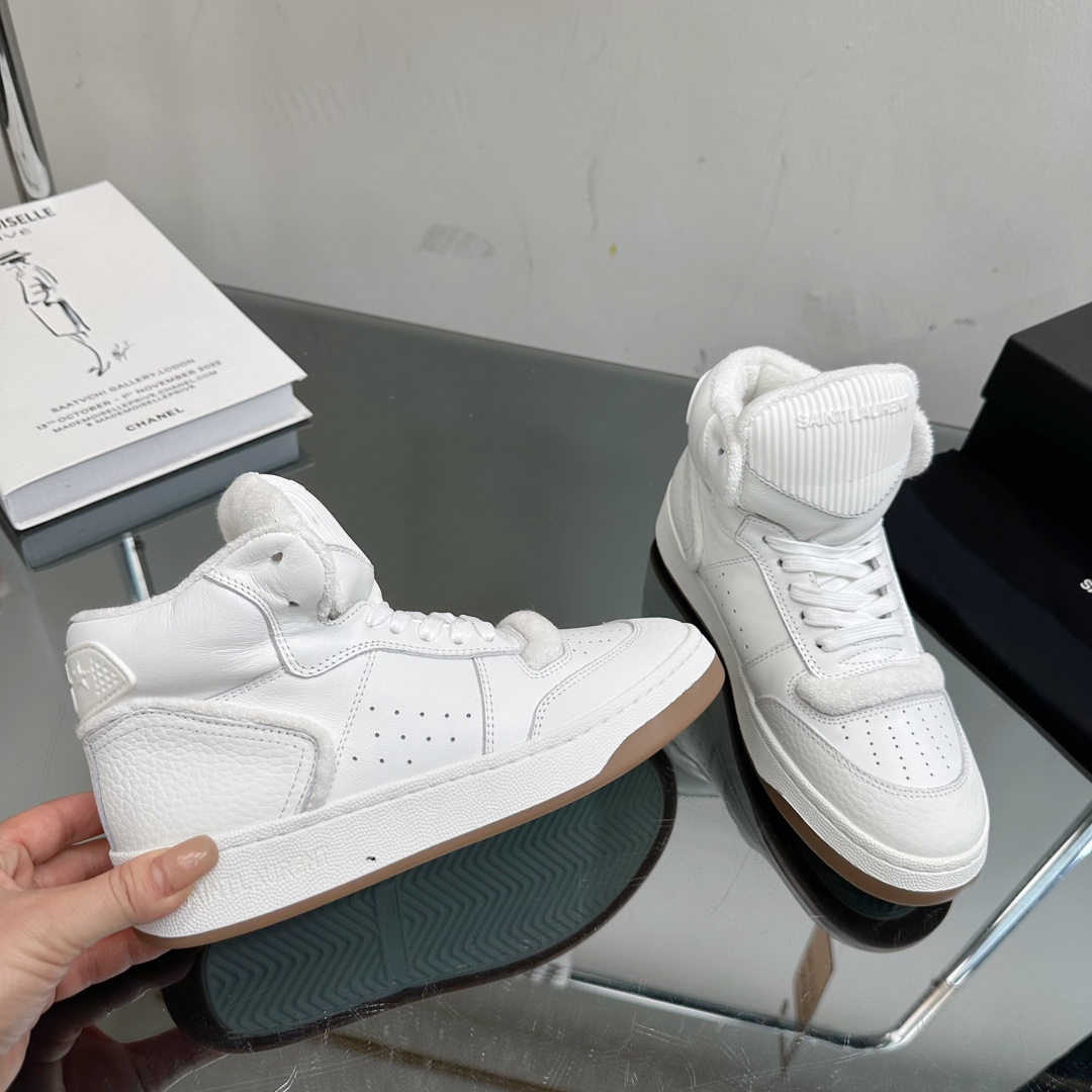 2023 Saint Laurent SL61 Sports Shoes: Top Version Review and Features - 图片 5