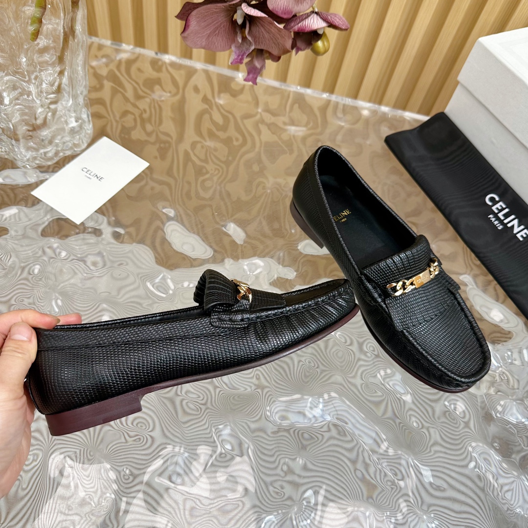 2024新款 💙Celine/赛琳经典四季复古乐福鞋 6