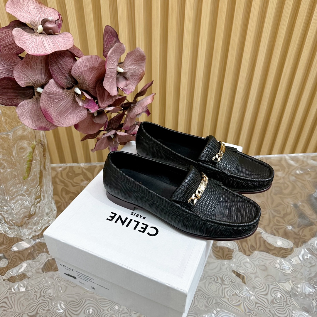2024新款 💙Celine/赛琳经典四季复古乐福鞋 2