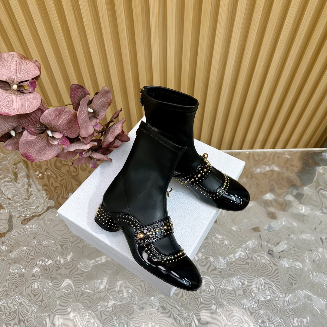 Dior Belle-D Punk Studded Ankle Boots - Black Leather, Size 35-39 4 i1726072164 1334 7