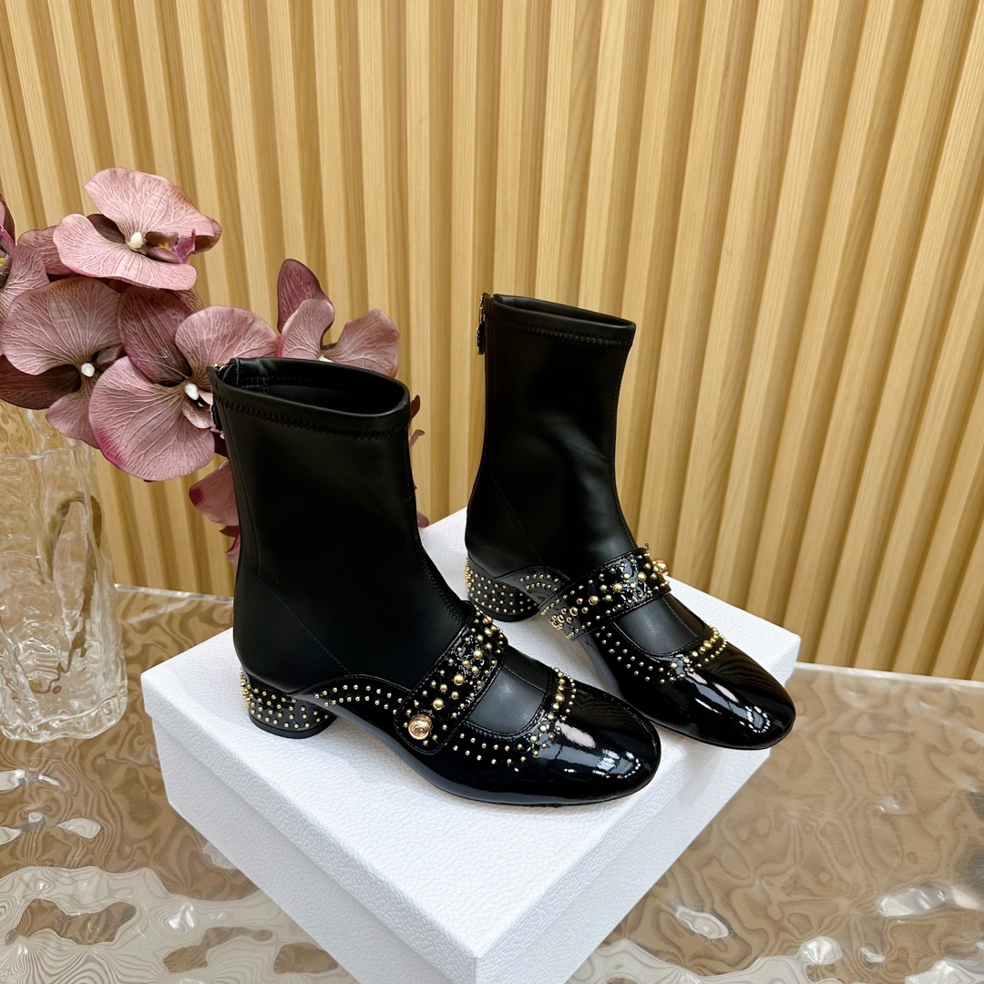 Dior Belle-D Punk Studded Ankle Boots - Black Leather, Size 35-39 2 i1726072164 6694 8