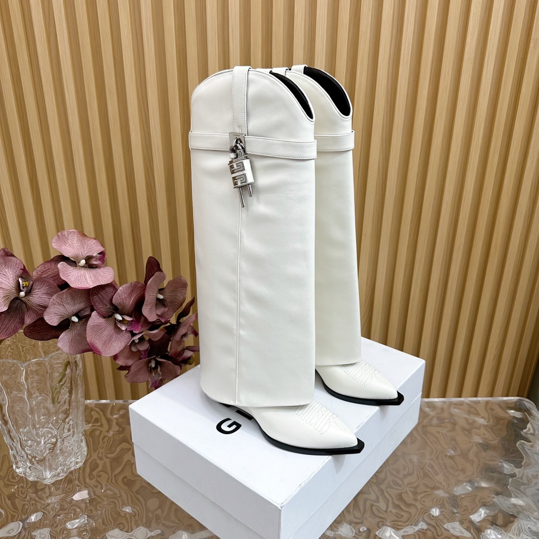 Le meilleur designer
 Givenchy Bottes Longues Couleur abricot Or Argent Cuir de veau vache Peau mouton Fashion