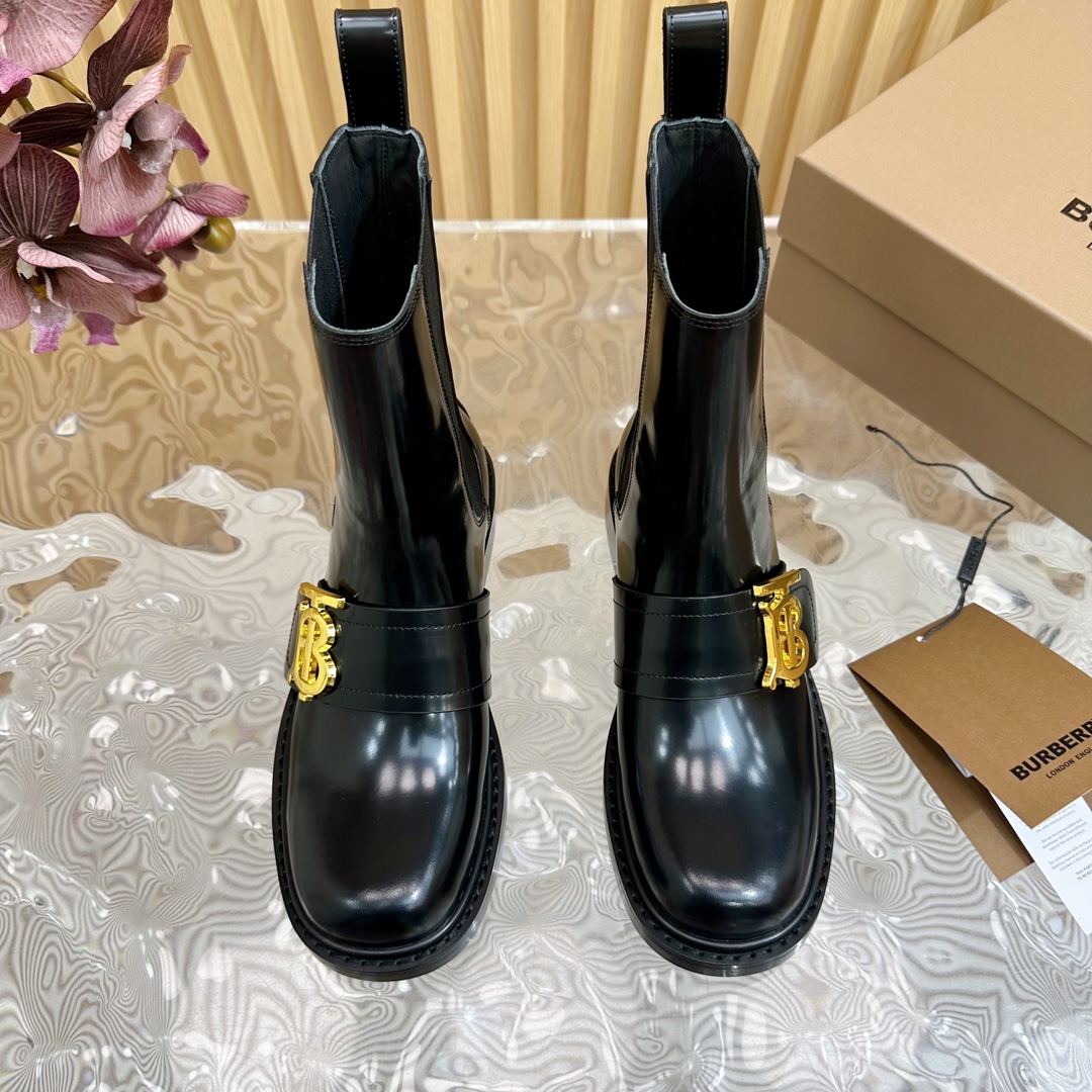 Burberry Classic Luxury Leather Shoe Loafer Ref 5