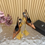 β οΈYSL Saint Laurent π€β SS2025 early spring new style, new summer products, catwalk high heel sandalsβββββββββββ2025 new spring and summer series rear square buckle high heel sandals! The pointed high-heeled slippers are not missing a pair of fairy shoes in the summer. Various small skirts are not picky at all. The transparent flashing diamonds show a fantasy under the light. It is so beautiful that the feet look white. It's so popular! The delicate crystal chain decoration illuminates the delicate and elegant lines of the ankle, releasing infinite elegance and charm. Explore more selection of high heels! Fabric: silk outsole: leather outsole size: 35-42 (customized by 40, 41, 42) Heel height: 9cm 1 β οΈYSL Saint Laurent π€β SS2025 early spring new style, new summer products, catwalk high heel sandalsβββββββββββ2025 new spring and summer series rear square buckle high heel sandals! The pointed high-heeled slippers are not missing a pair of fairy shoes in the summer. Various small skirts are not picky at all. The transparent flashing diamonds show a fantasy under the light. It is so beautiful that the feet look white. It’s so popular! The delicate crystal chain decoration illuminates the delicate and elegant lines of the ankle, releasing infinite elegance and charm. Explore more selection of high heels! Fabric: silk outsole: leather outsole size: 35-42 (customized by 40, 41, 42) Heel height: 9cm