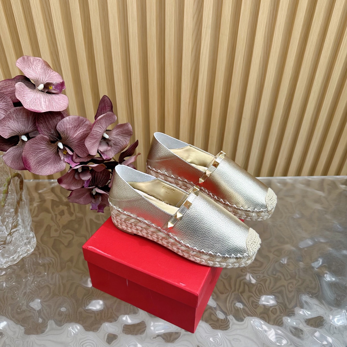 Valentino Garavani Metallic Leather Espadrille Flats With Studs 3 i1742415077333 982 0 0