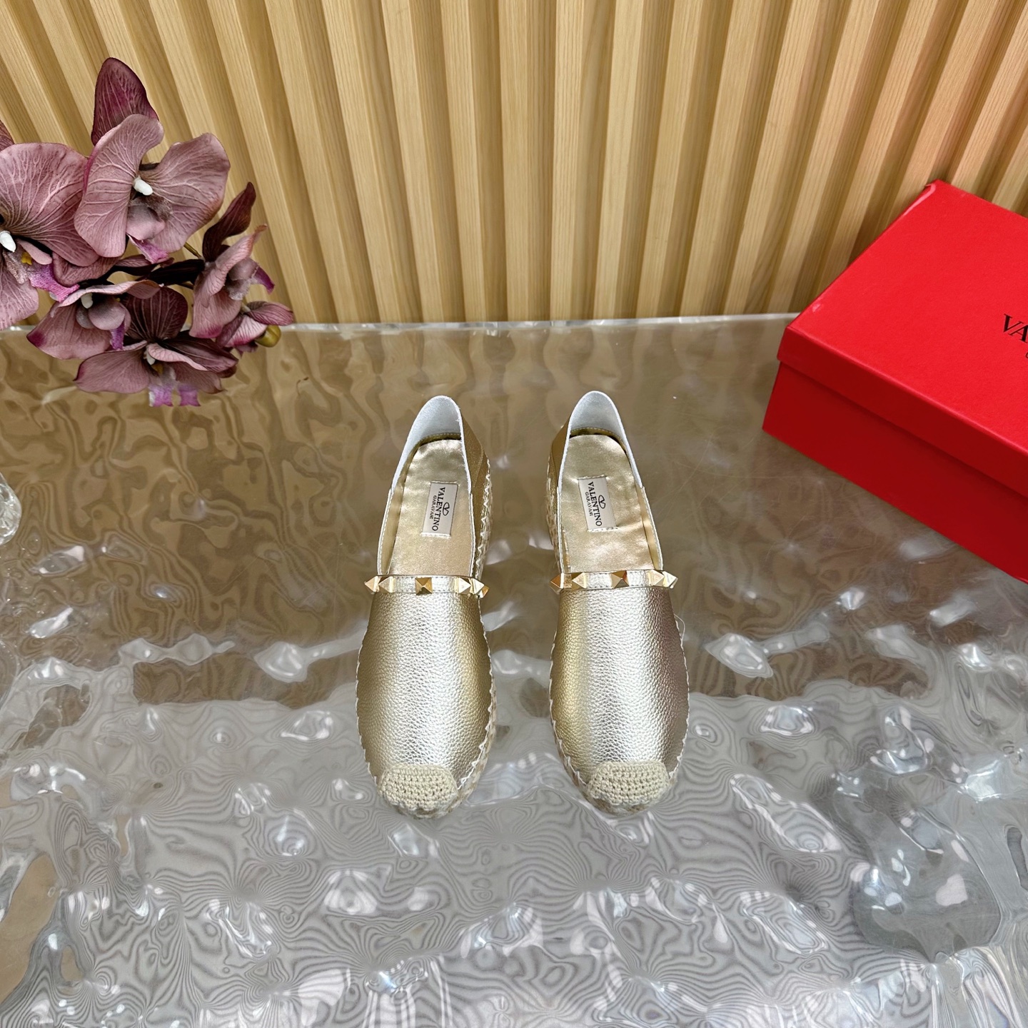 Valentino Garavani Metallic Leather Espadrille Flats With Studs 5 i1742415082168 6263 0 3
