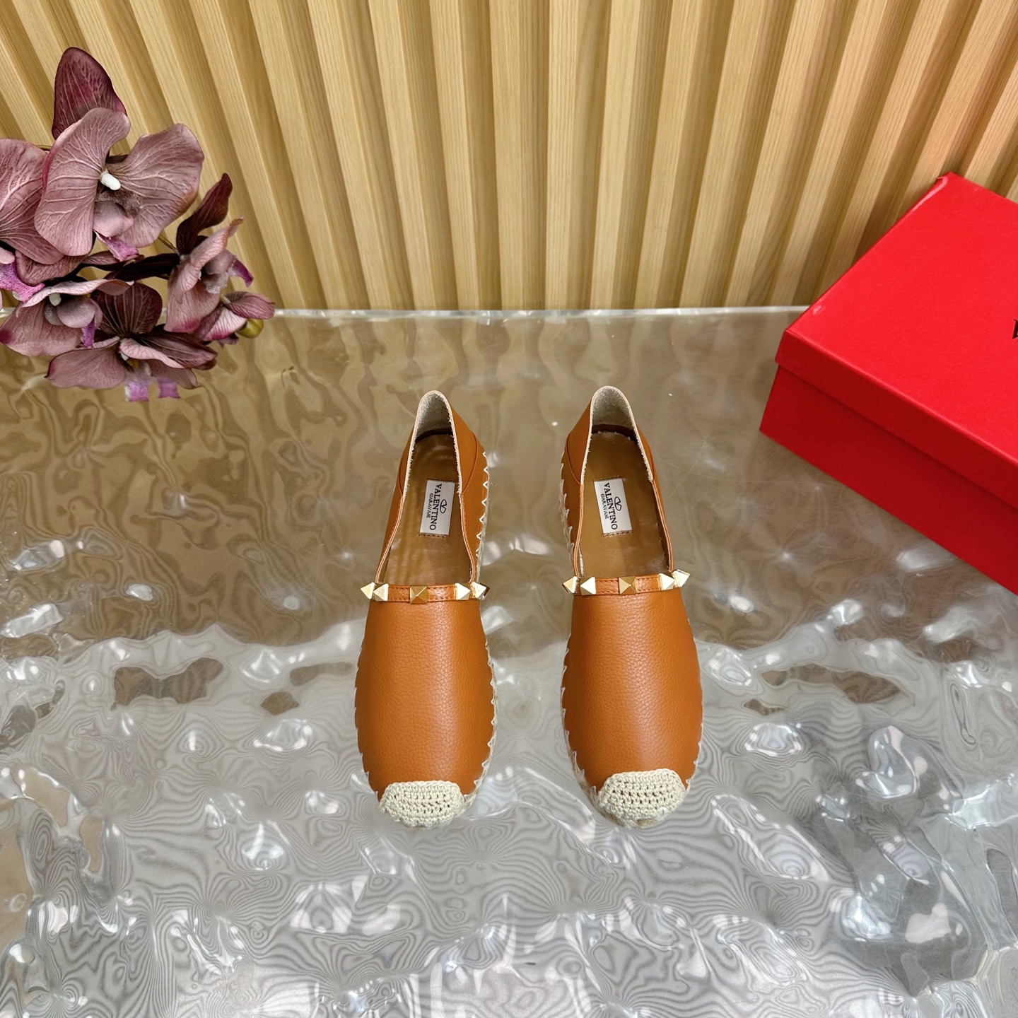 Valentino Garavani Espadrille Flats with Studs - Raffia Trimmed Leather Loafers 5 i1742415172915 5100 0 3