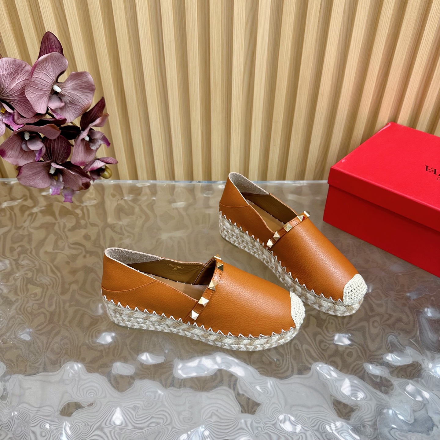 Valentino Garavani Espadrille Flats with Studs - Raffia Trimmed Leather Loafers 10 i1742415178156 680 0 8