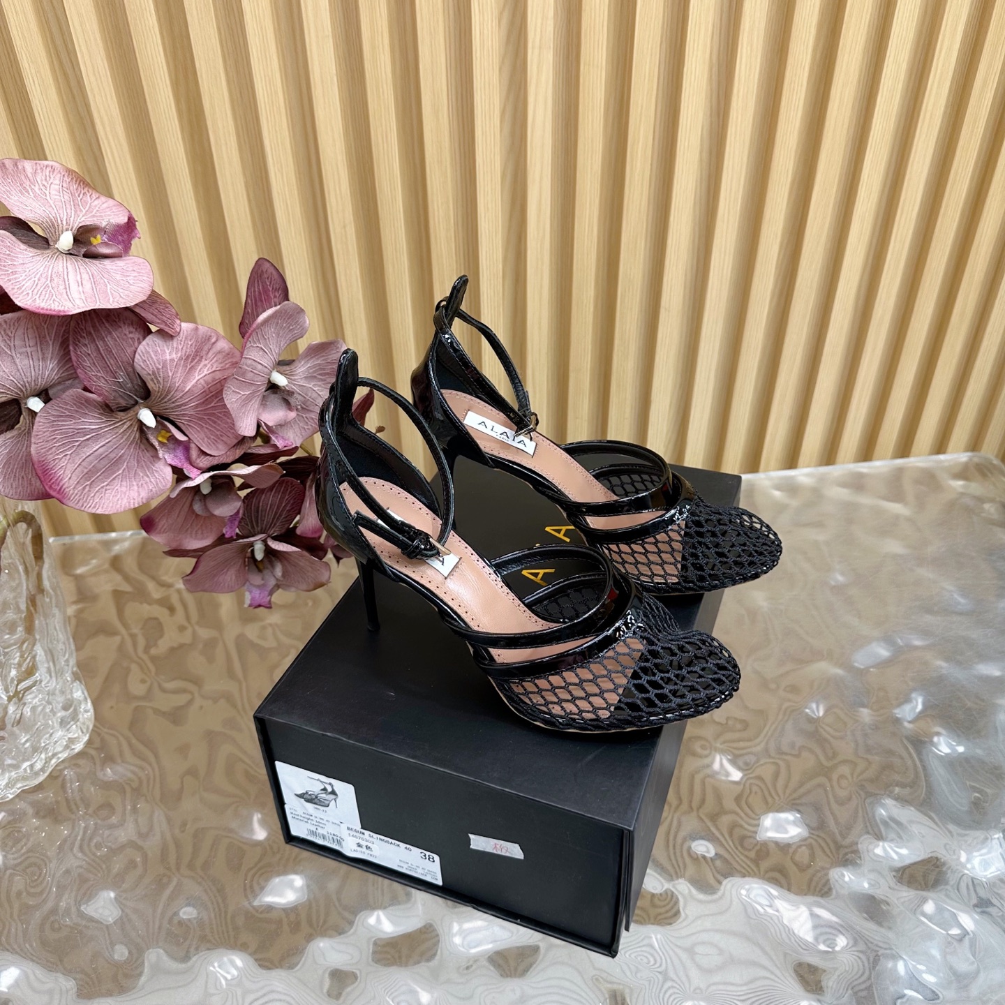 NO:249592,ALAIA, a new fashion model for the counter, ALAIA｜French high-end high-end high-end brand, Yuzui mesh high-heel sandals super fairy ————————————————————————————————————————————————————————————————————————————————————————————————————————————————————————————————————————————————————————————————————————————————————————————————————————————————————————————————————————————————————————————————————————————————————————————————————————————————————————————————————————————————————————————————————————————————————————————————————————————————————————————————————————————————————————————————————————————————19860909专柜新款走秀款ALAIA｜法国高端一线高定品牌 鱼嘴网面高跟凉拖超仙女 —————————————— AzzedineAlaia:时尚界最后的手艺人 只忠于展现女性身体曲线的裁剪之王 始创于1979年的品牌Alaia 一直主售时装感十足的型格女鞋 鞋面牛皮 内里羊皮 鞋底真皮大底9cm 码数35-42（35、41、42定制） 包装Alaia原版包装,高跟鞋凉鞋,alaia,sandals,high heels,cowhide,sheepskin,Leather soles,Women's Shoes