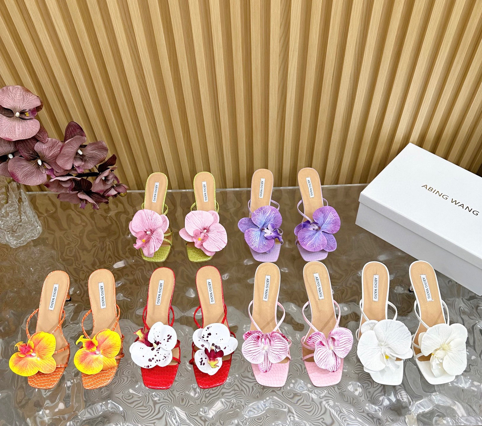 NO:249560,Hot selling models for domestic brands, high heels, slippers19860909自主品牌热卖款,高跟鞋拖鞋,high heels,slippers,Women's Shoes