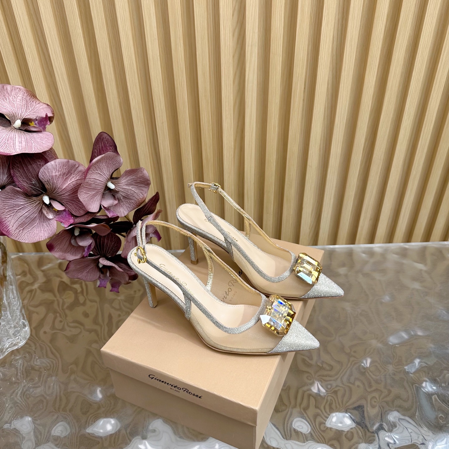 Stylish Spring Shoes for Women: Modern Elegance and Comfort in Every Step