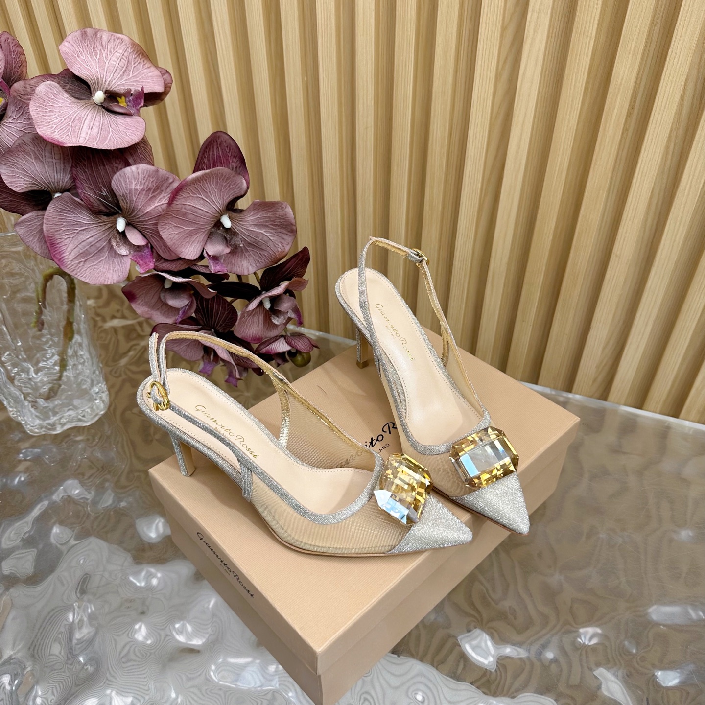 Stylish Spring Shoes for Women: Modern Elegance and Comfort in Every Step - 图片 2
