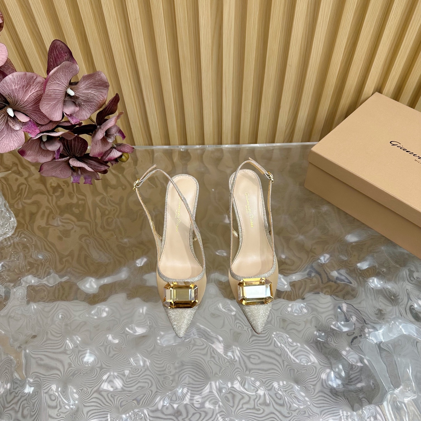 Stylish Spring Shoes for Women: Modern Elegance and Comfort in Every Step - 图片 4