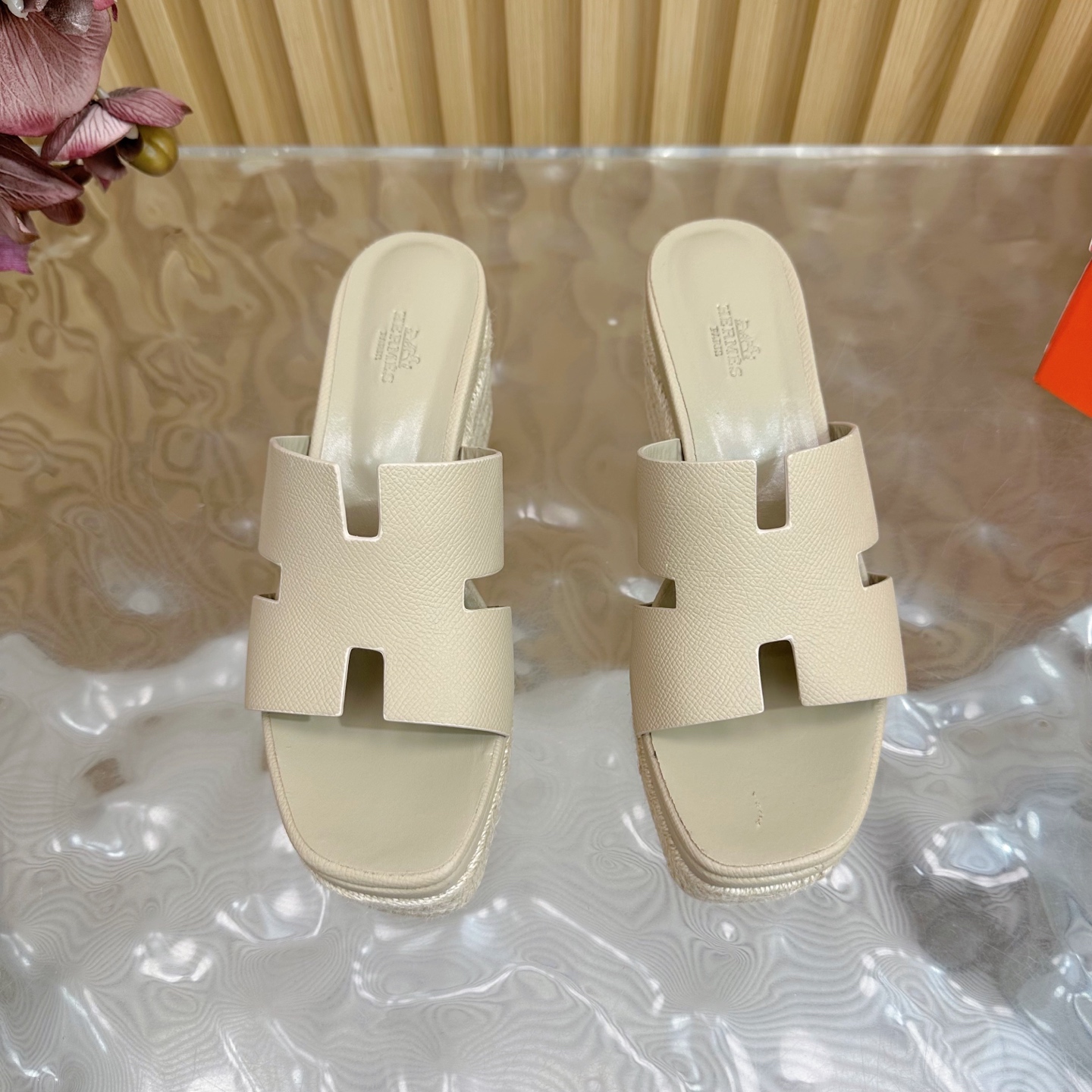 Hermes Slides