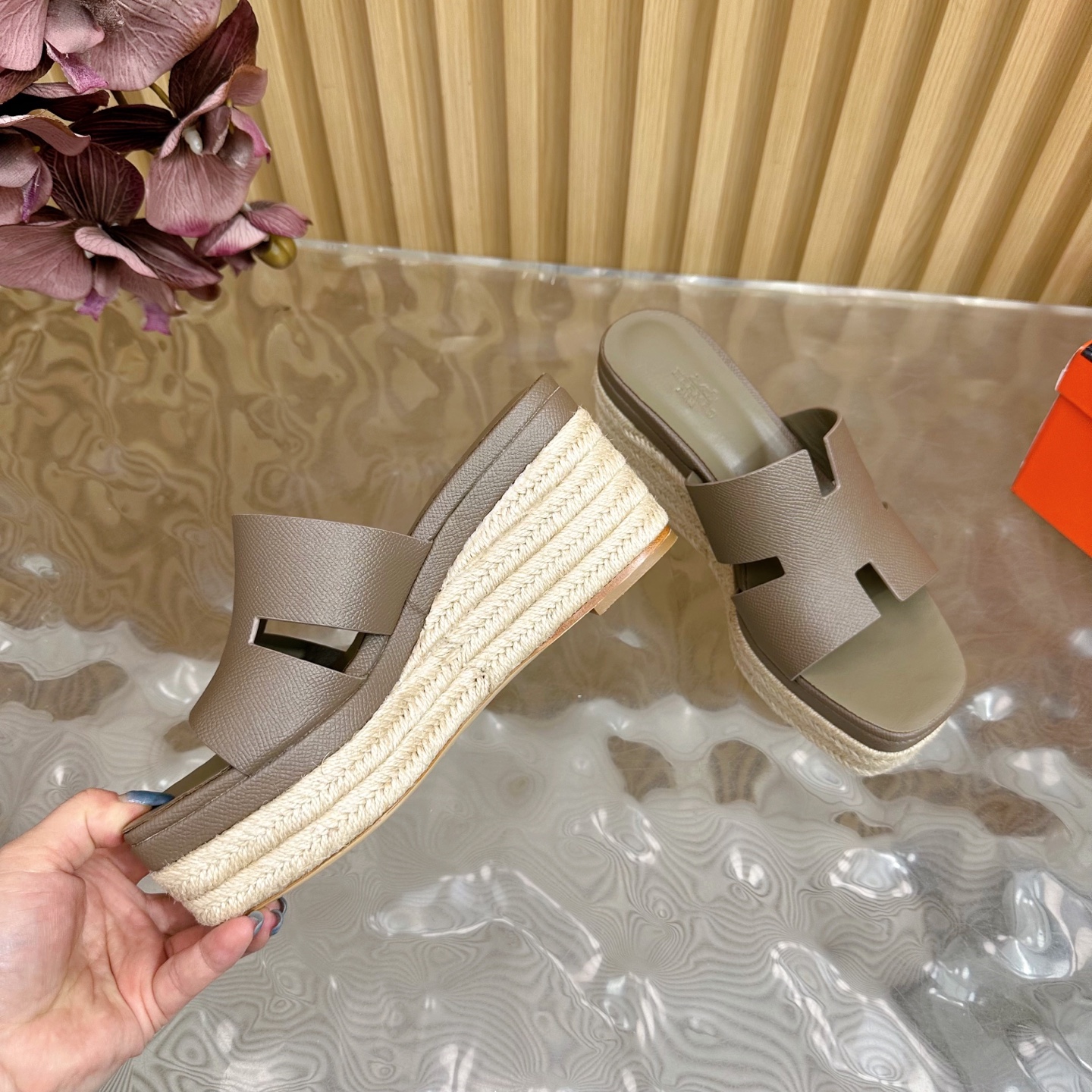 Hermes Slides