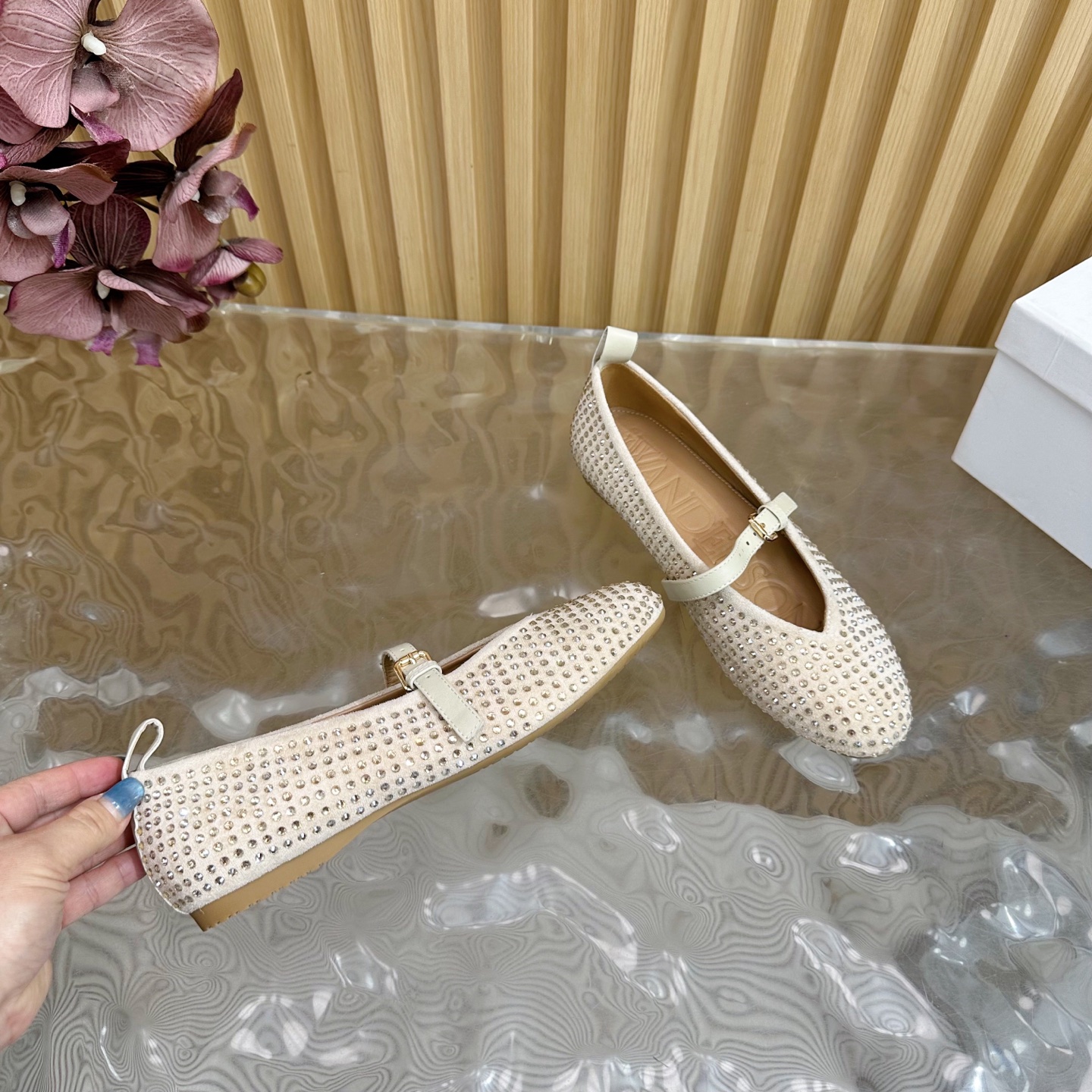 Review: High-Quality Mary Jane Shoe with Unique Design and Comfortable Fit - 图片 7