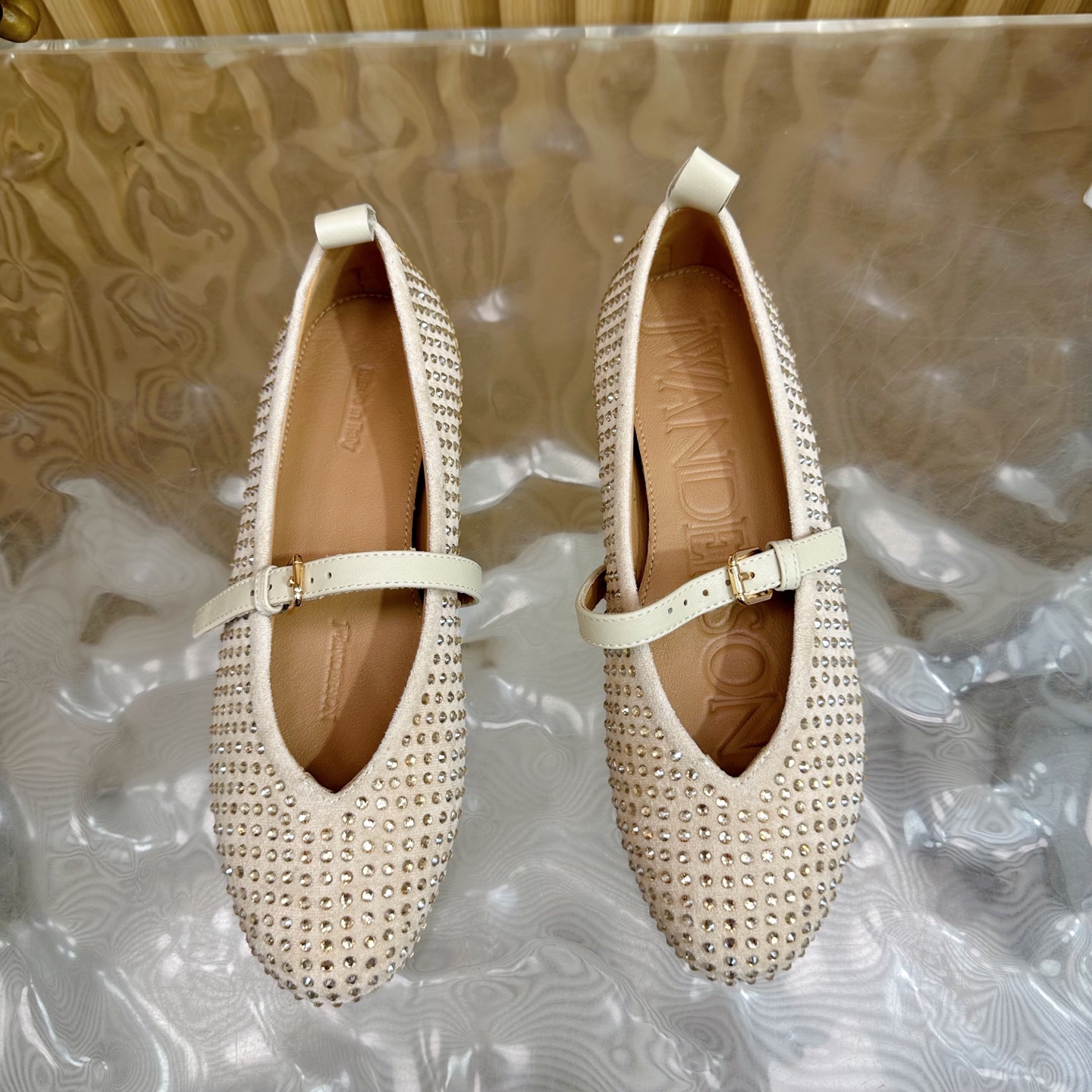 Review: High-Quality Mary Jane Shoe with Unique Design and Comfortable Fit - 图片 5