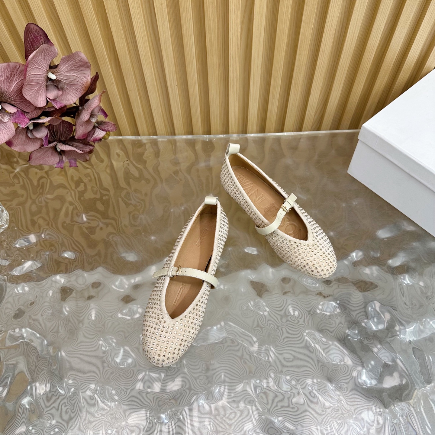 Review: High-Quality Mary Jane Shoe with Unique Design and Comfortable Fit - 图片 6