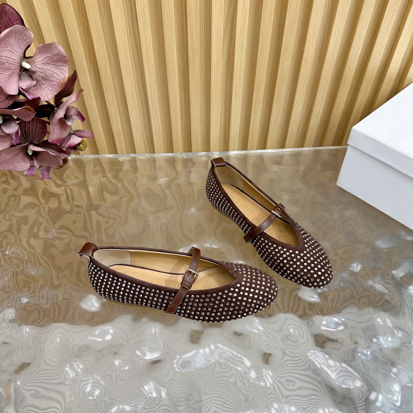 Review: High-Quality Mary Jane Shoe with Unique Design and Comfortable Fit - 图片 7