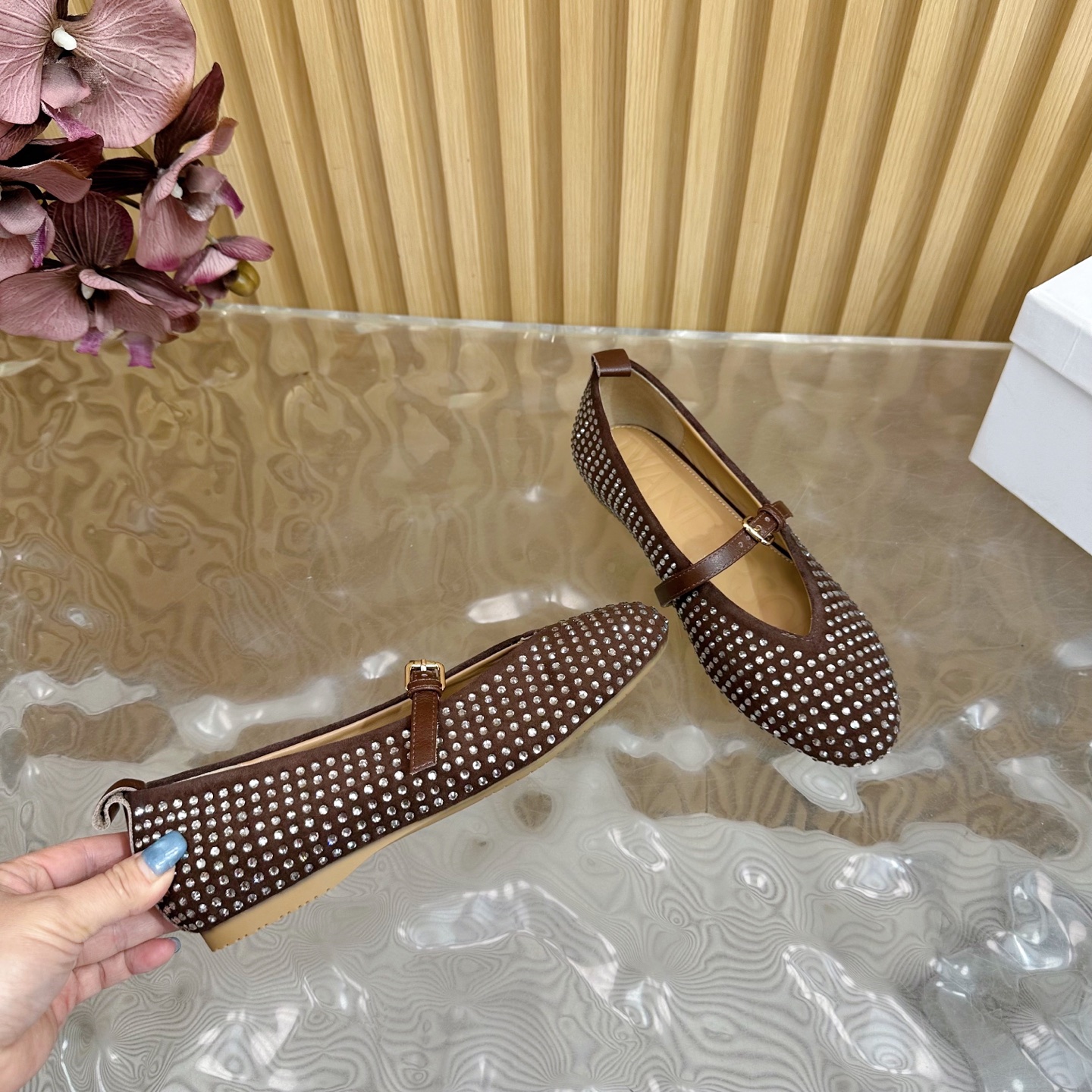 Review: High-Quality Mary Jane Shoe with Unique Design and Comfortable Fit - 图片 8