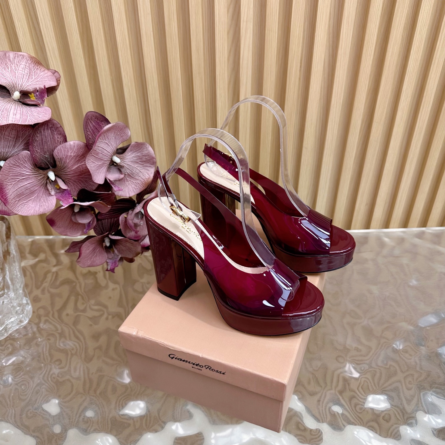 Gianvito Rossi High-Heavy Sandals: Classic Table 2025, Premium Quality.