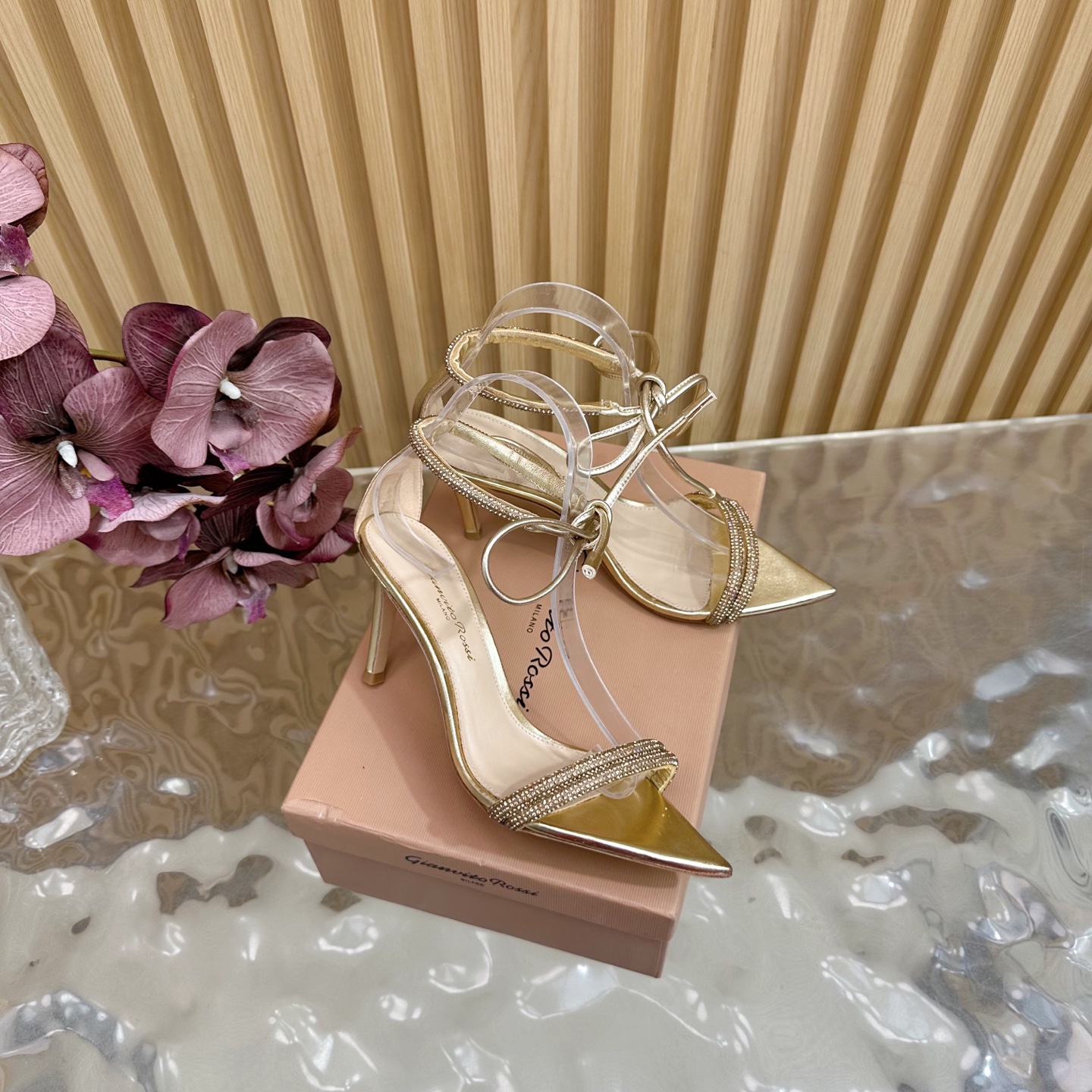 Gianvito Rossi High-Heel Sandals: 2025 Classic Luxury Fashion Investment - 图片 4
