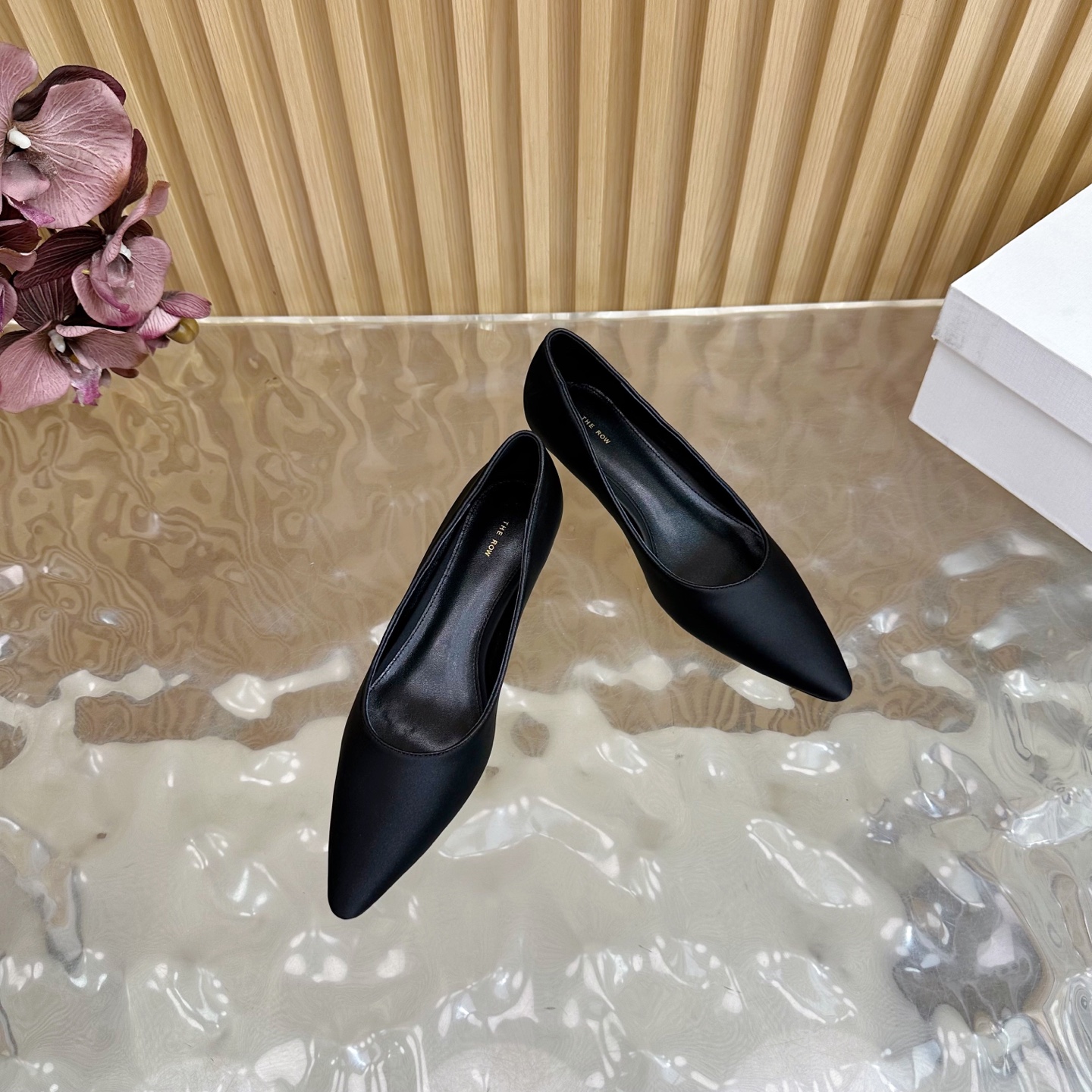 High-quality, Small Crowds: Row25 Spring & Summer Shoe Retrospect – Comfortable, Stylish, Imported Italian Leather. - 图片 6