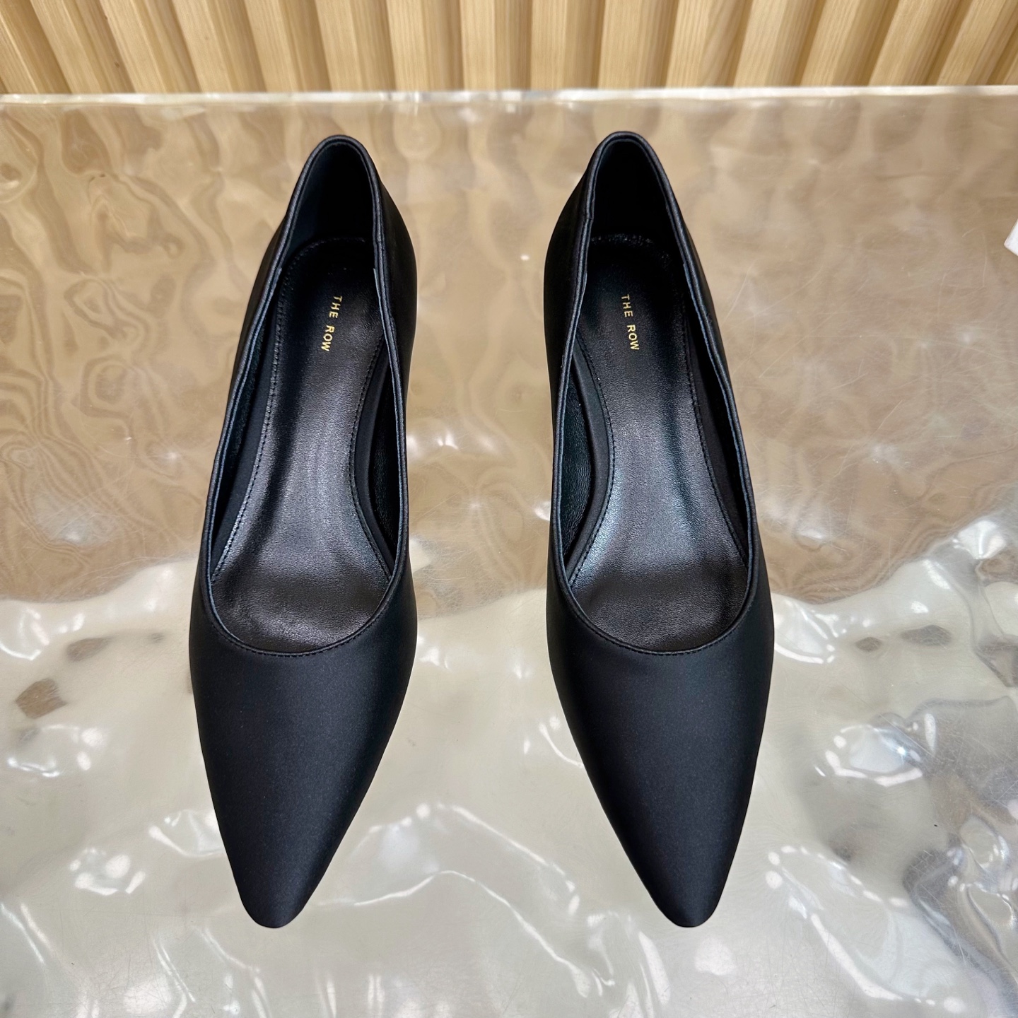 High-quality, Small Crowds: Row25 Spring & Summer Shoe Retrospect – Comfortable, Stylish, Imported Italian Leather. - 图片 4