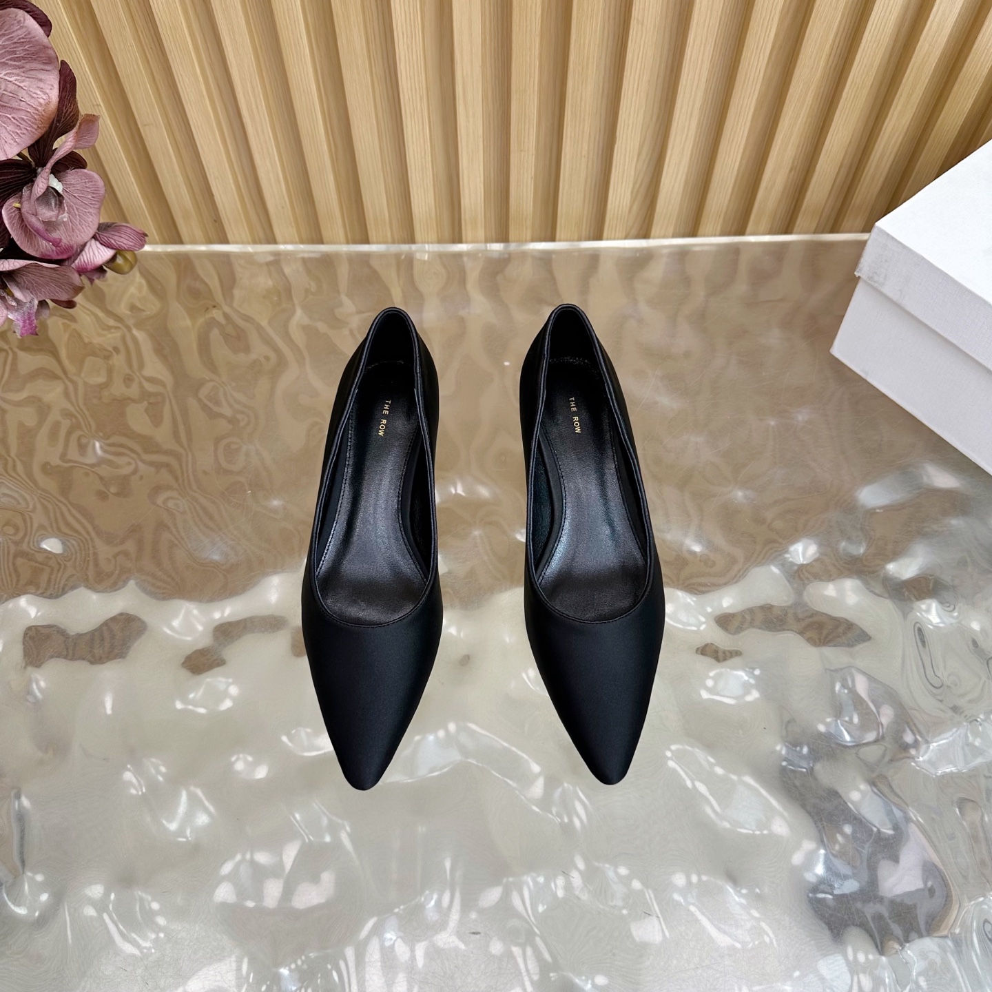 High-quality, Small Crowds: Row25 Spring & Summer Shoe Retrospect – Comfortable, Stylish, Imported Italian Leather. - 图片 5