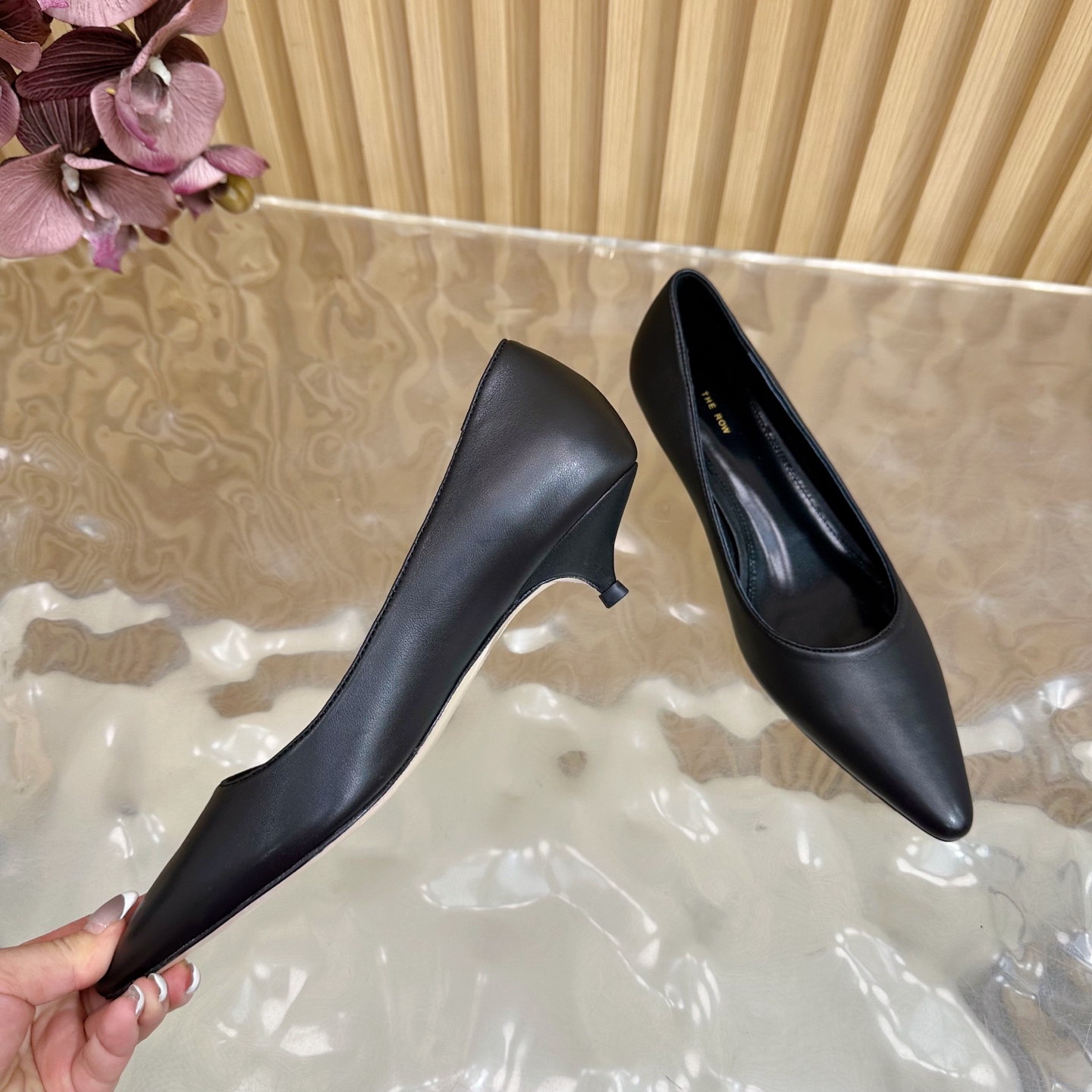 Review: High-quality, small crowds adore the chic and comfy Row25 spring/summer shoes. - 图片 6