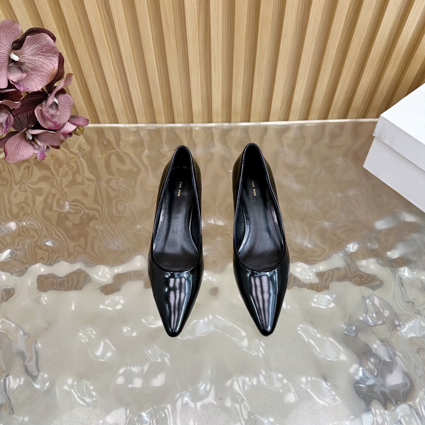 High-quality, small crowds: Row25 Spring/Summer Retrospect Shoes – Comfortable, Stylish, Italian Leather - 图片 4