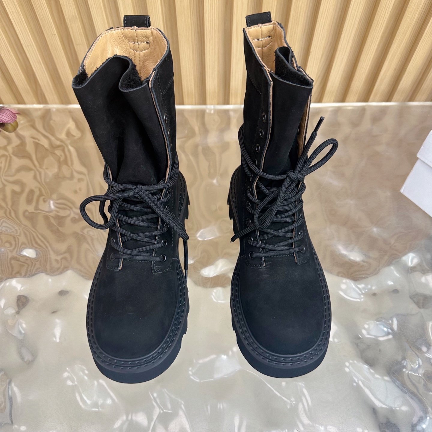High-Quality Janderson Tribe Martin Boots: Comfortable and Stylish Footwear for All Seasons. - 图片 4